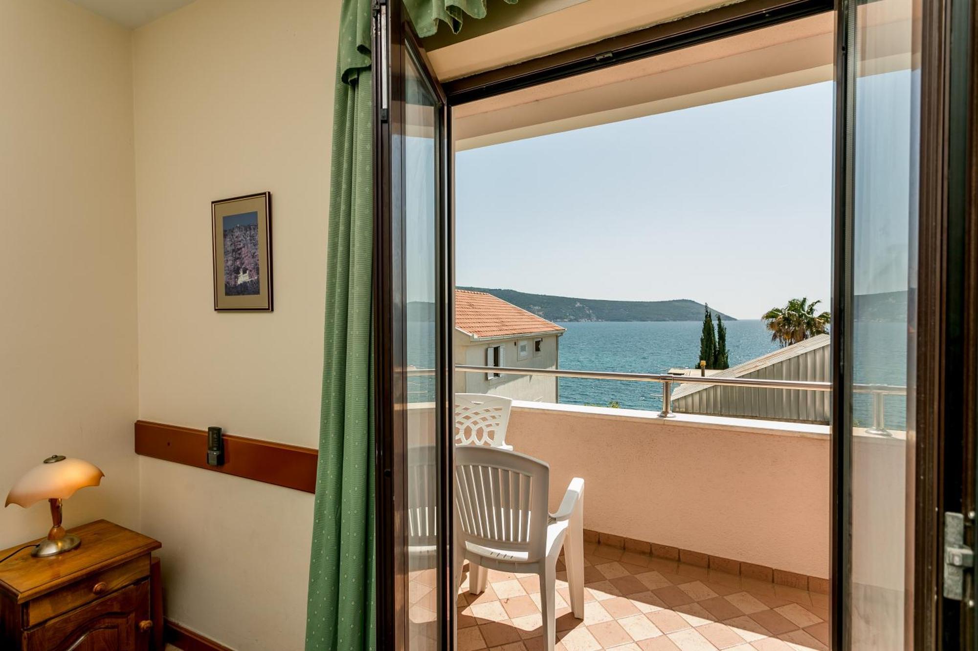 Apartments Maslina Herceg Novi Eksteriør billede