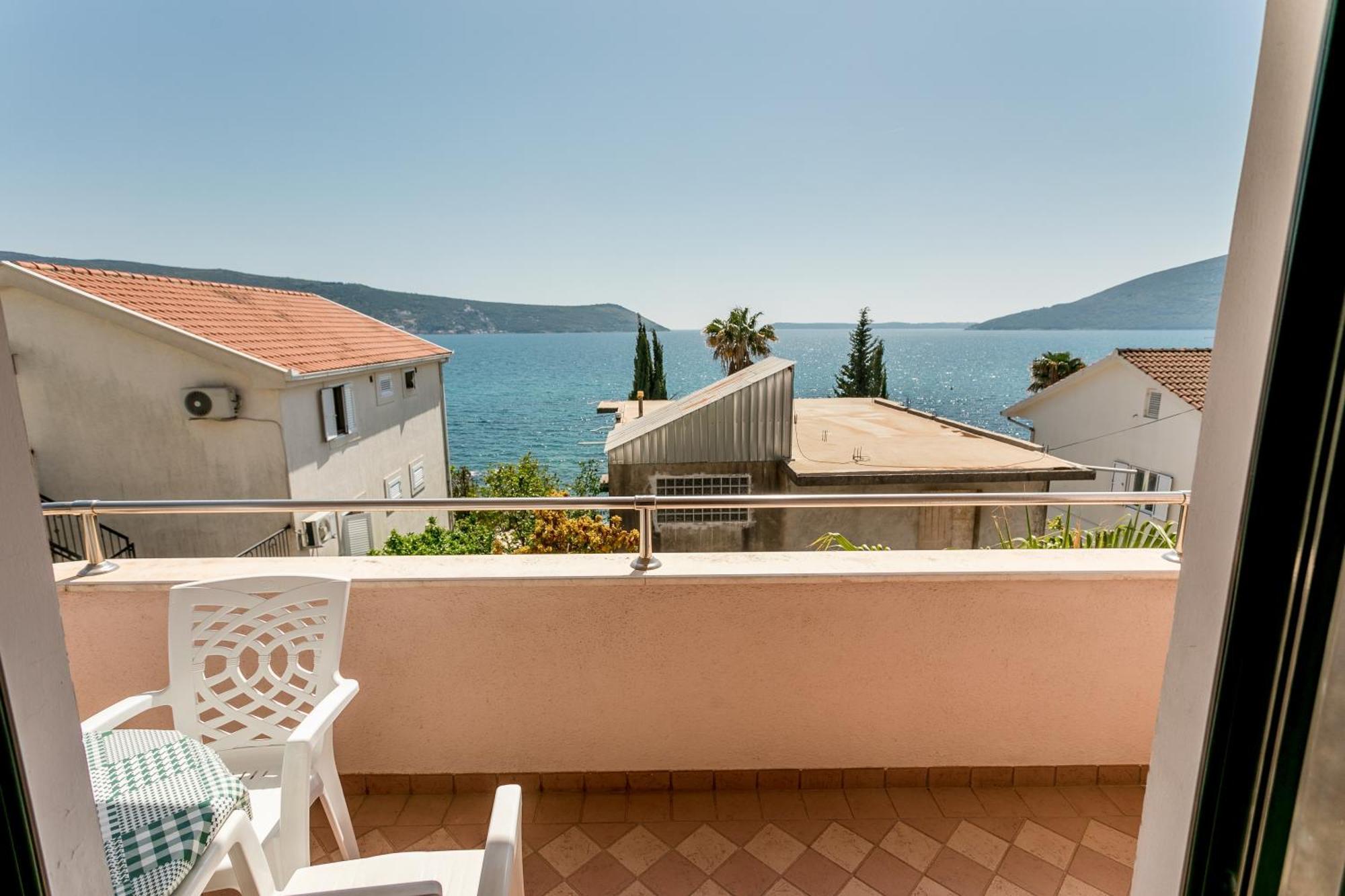 Apartments Maslina Herceg Novi Eksteriør billede