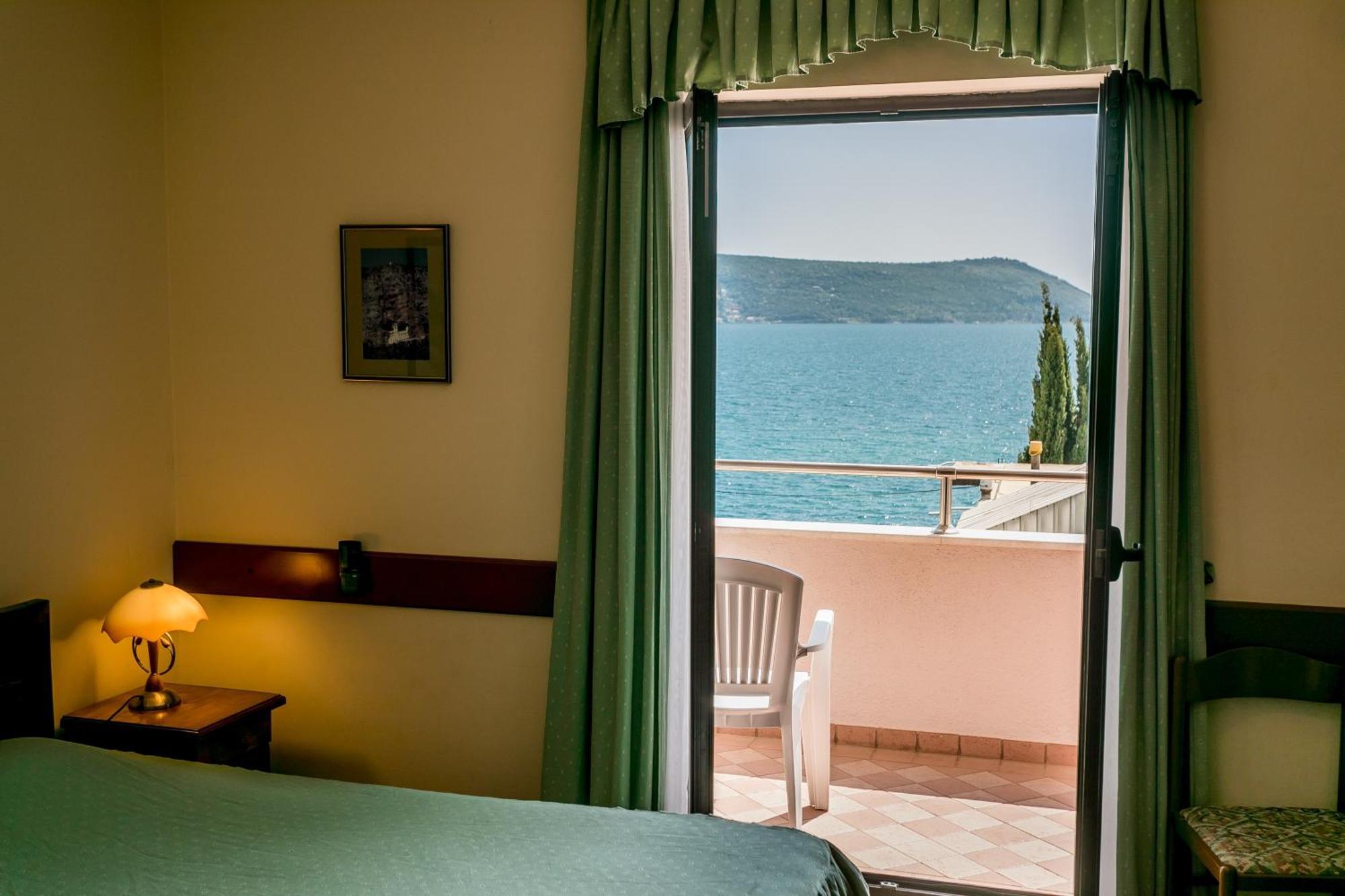 Apartments Maslina Herceg Novi Eksteriør billede