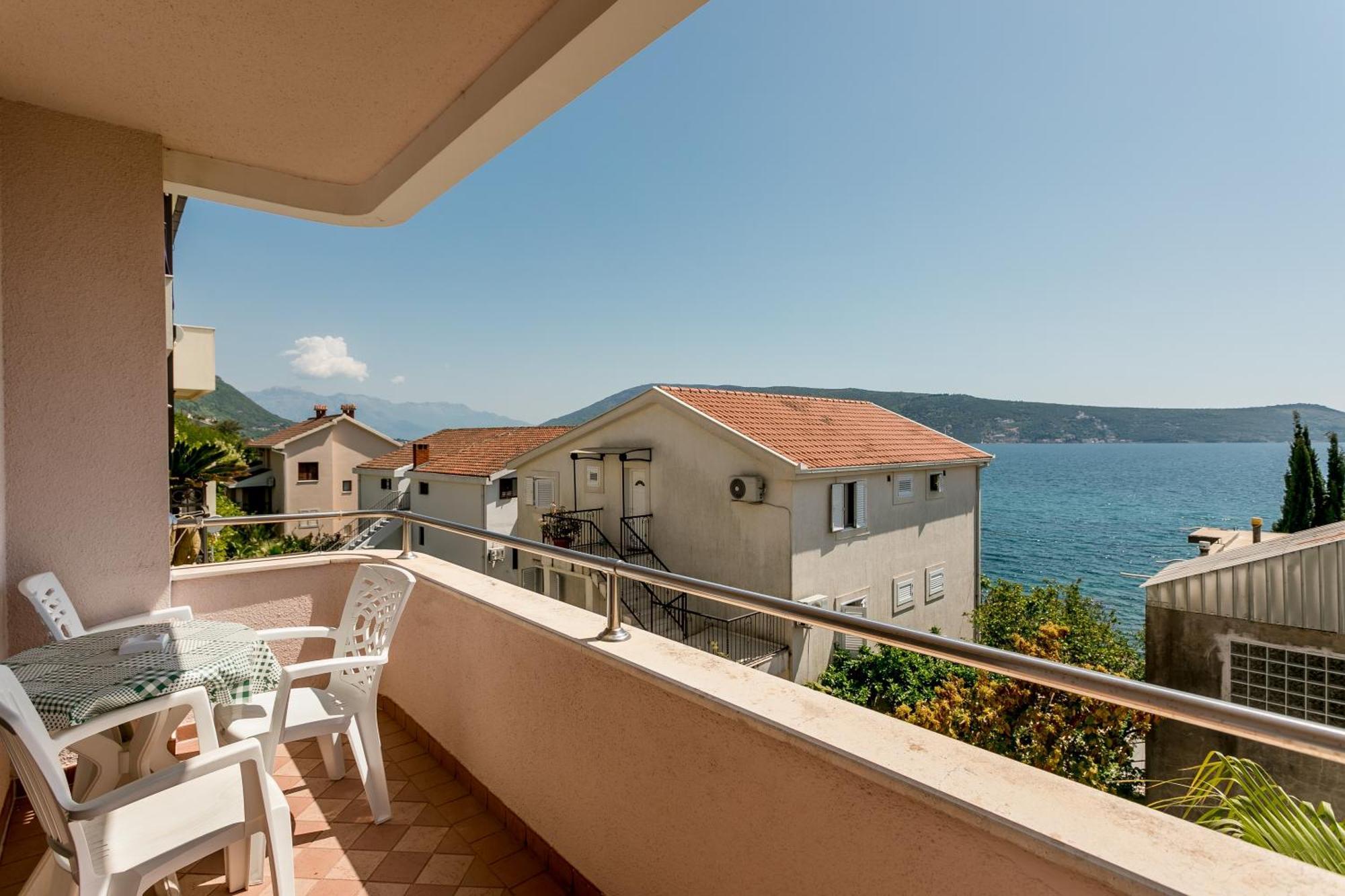 Apartments Maslina Herceg Novi Eksteriør billede